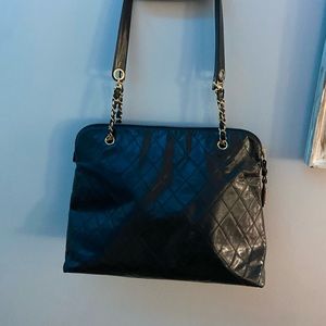 RARE Chanel JUMBO cruise line tote purse. Rare. Lambskin gold hardware.